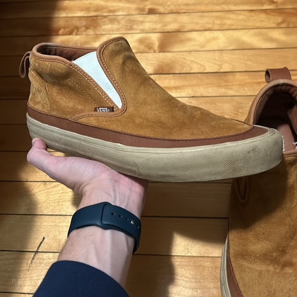 Slip on waterproof vans size 11 men’s - Picture 3 of 5